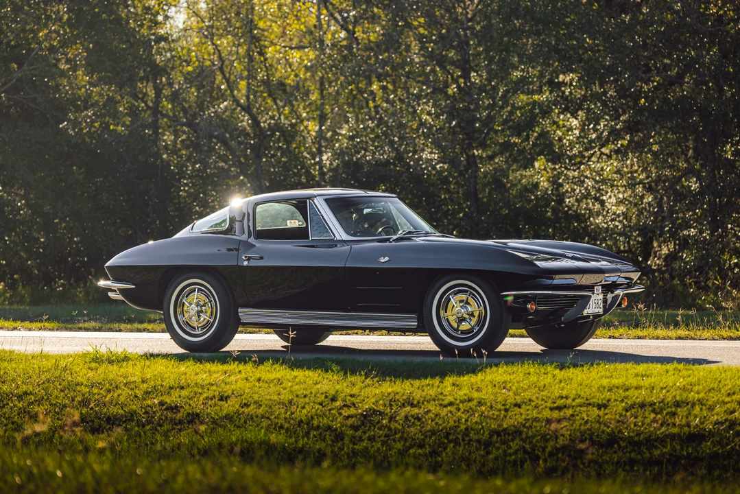 1963 Chevrolet Corvette C2 - Image 2 of 31