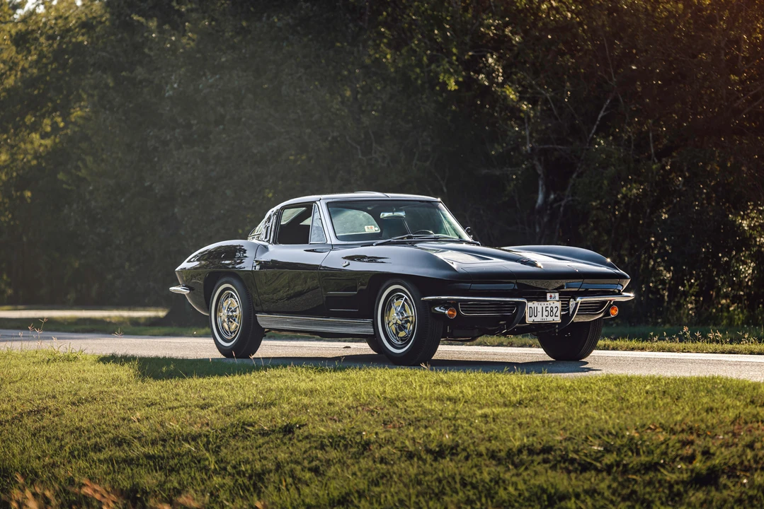 1963 Chevrolet Corvette C2 - Image 3 of 31