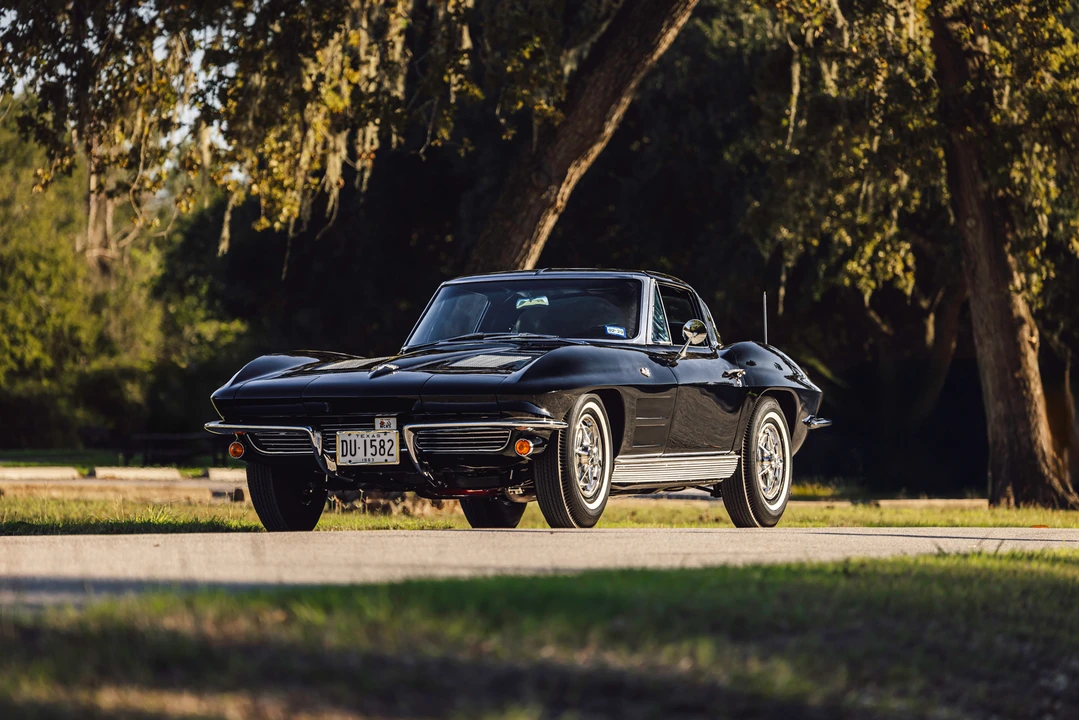 1963 Chevrolet Corvette C2 - Image 9 of 31