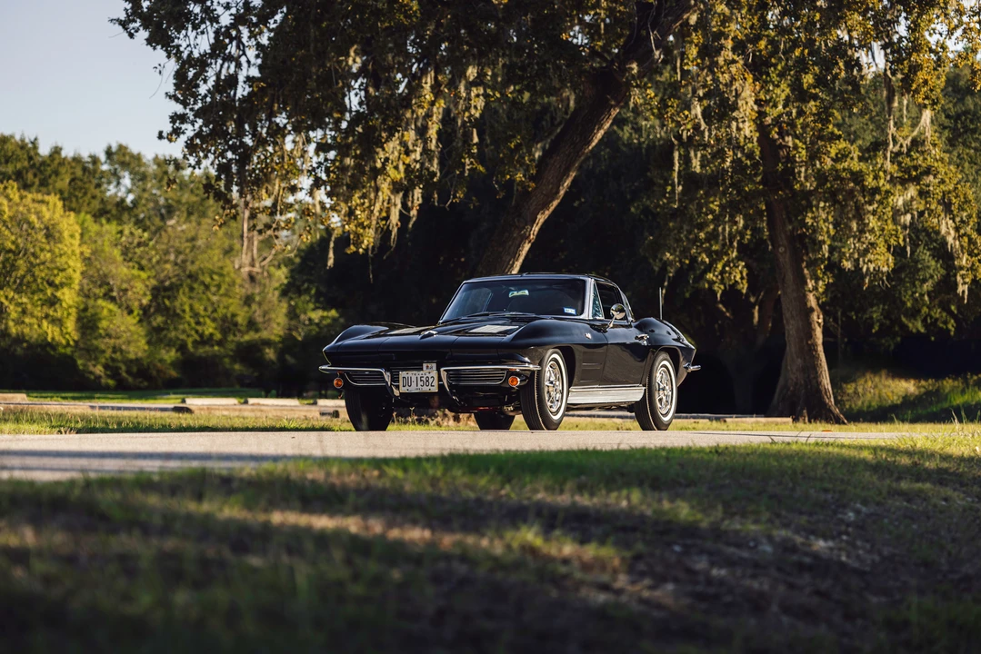 1963 Chevrolet Corvette C2 - Image 10 of 31