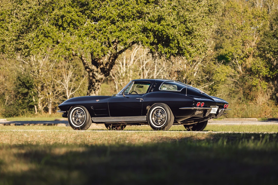 1963 Chevrolet Corvette C2 - Image 13 of 31