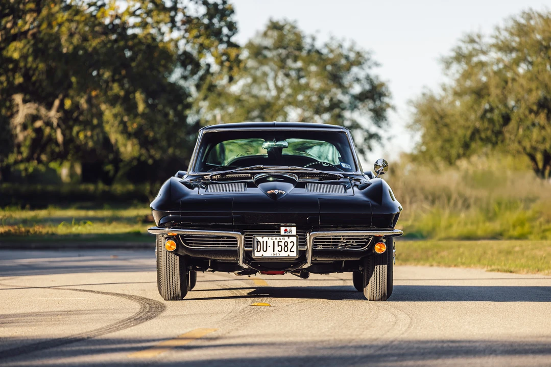 1963 Chevrolet Corvette C2 - Image 24 of 31