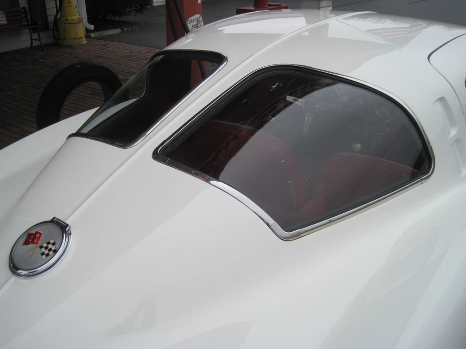 1963 Chevrolet Corvette C2 - Image 28 of 31