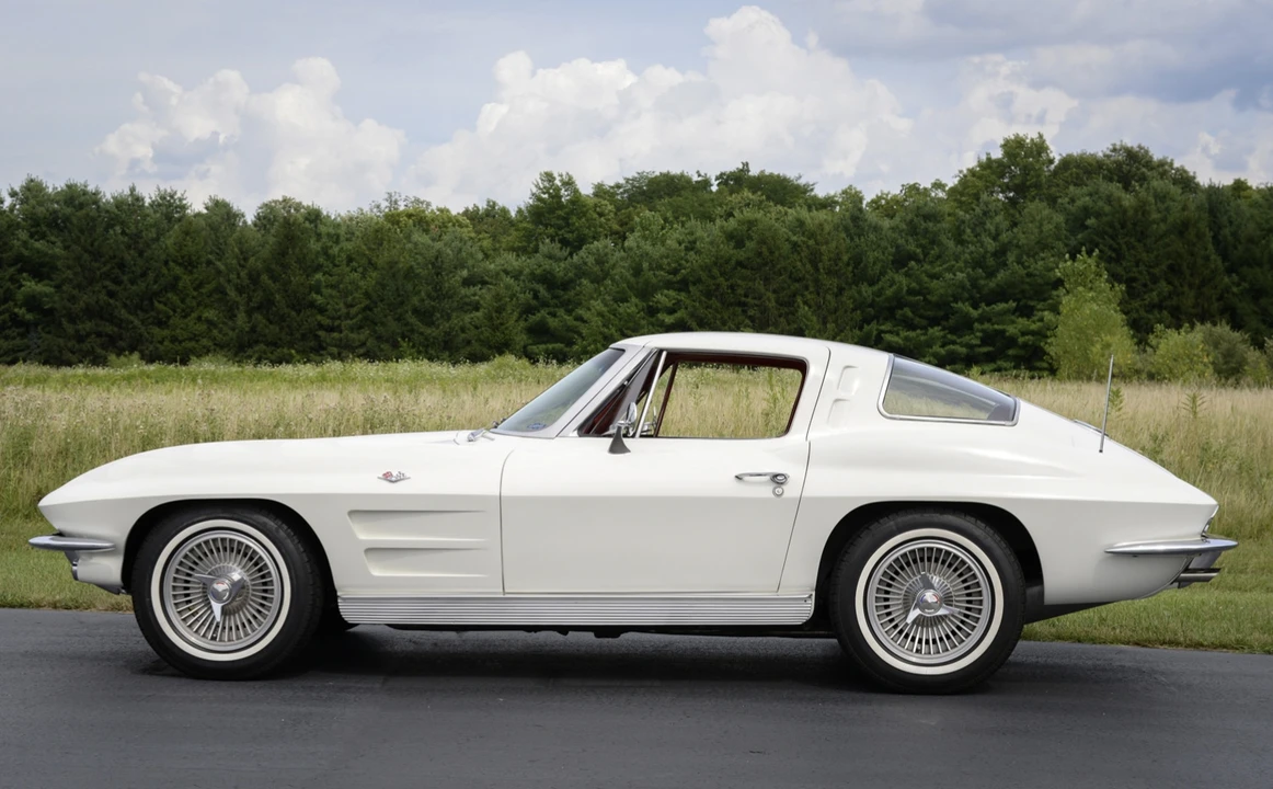 1963 Chevrolet Corvette C2 - Image 3 of 31
