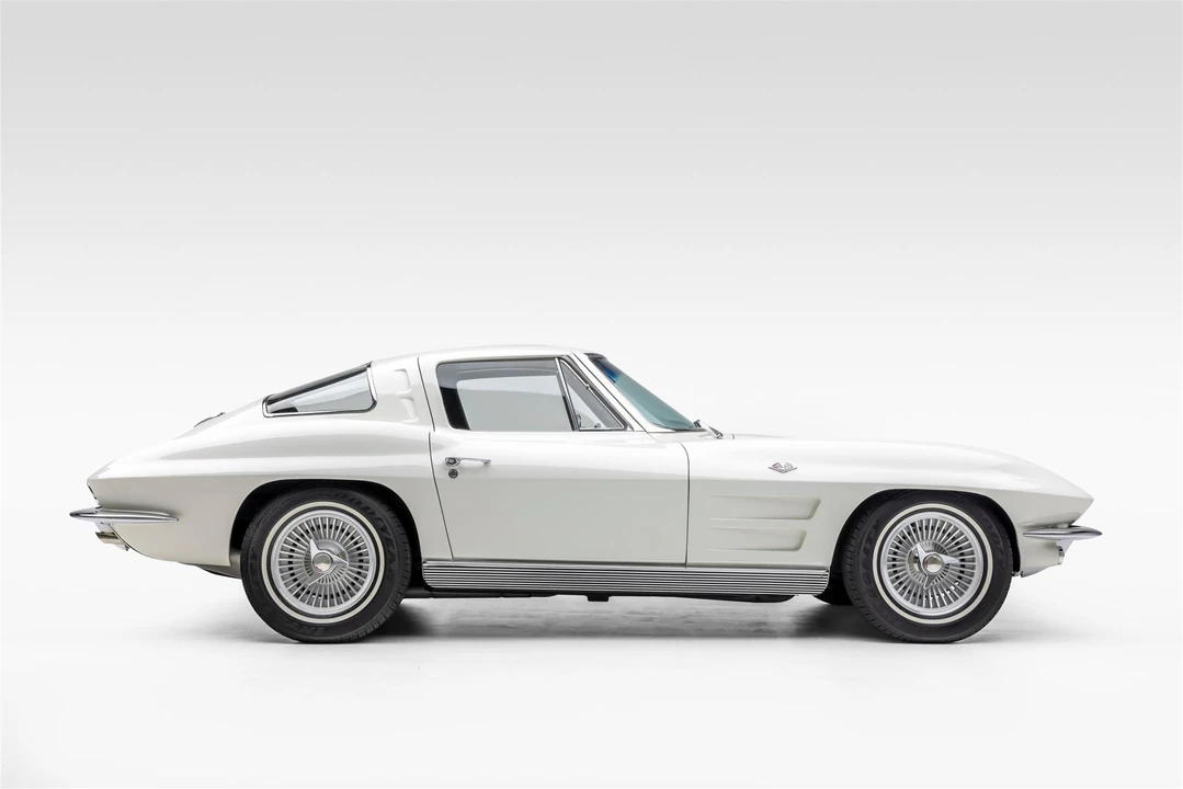 1963 Chevrolet Corvette C2 - Image 12 of 31