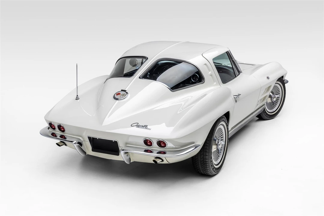 1963 Chevrolet Corvette C2 - Image 16 of 31