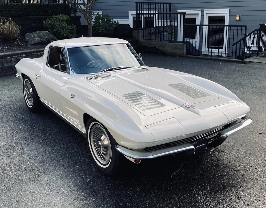 1963 Chevrolet Corvette C2 - Image 2 of 31