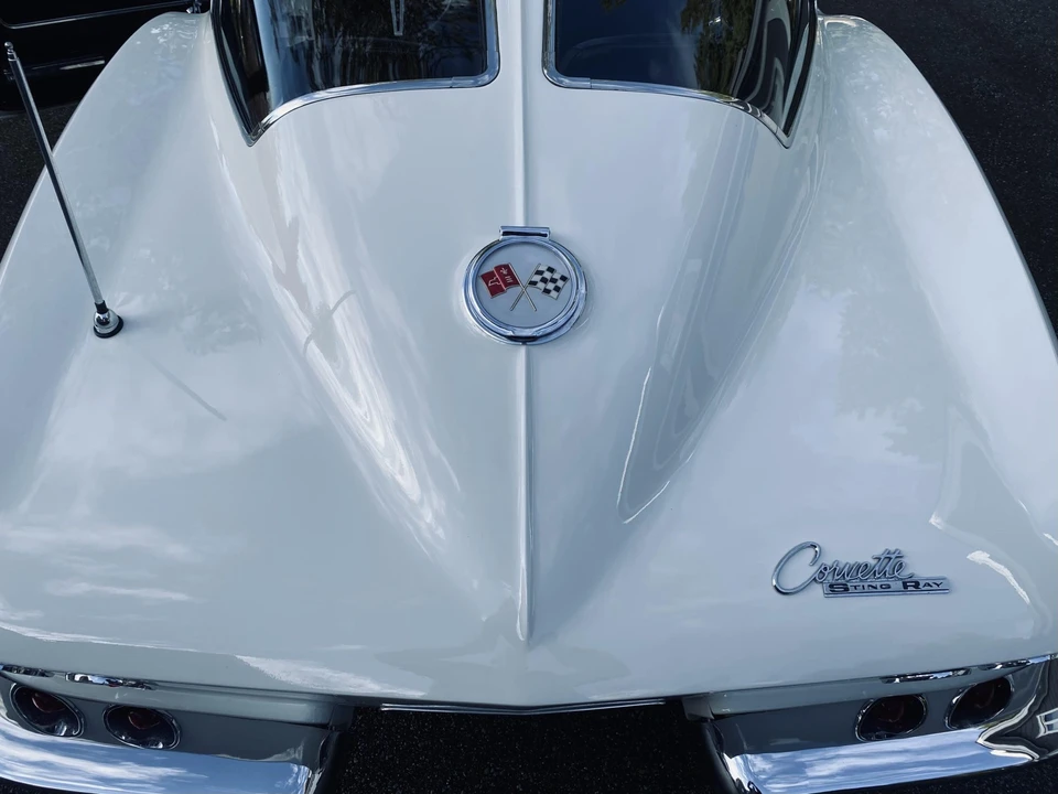 1963 Chevrolet Corvette C2 - Image 16 of 31