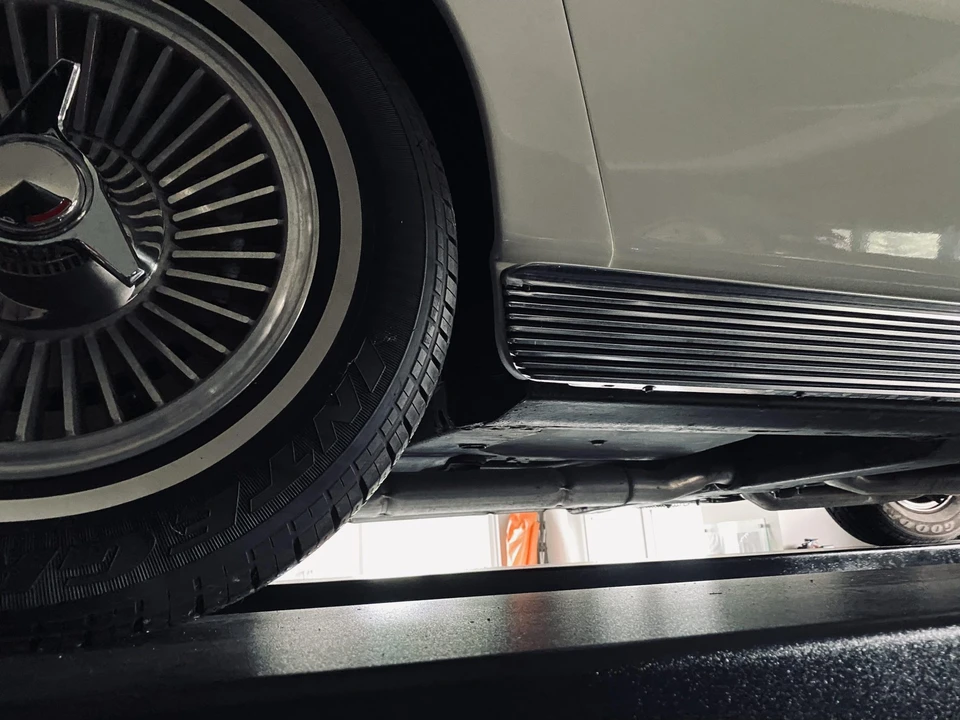 1963 Chevrolet Corvette C2 - Image 31 of 31
