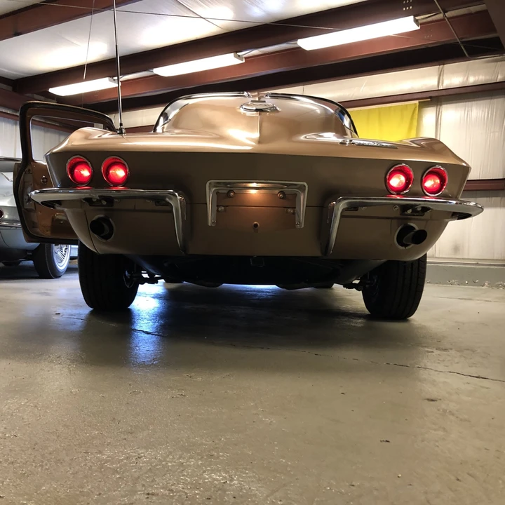 1963 Chevrolet Corvette C2 - Image 19 of 31