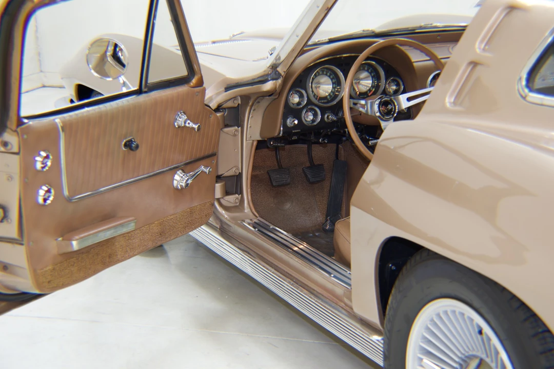 1963 Chevrolet Corvette C2 - Image 23 of 31