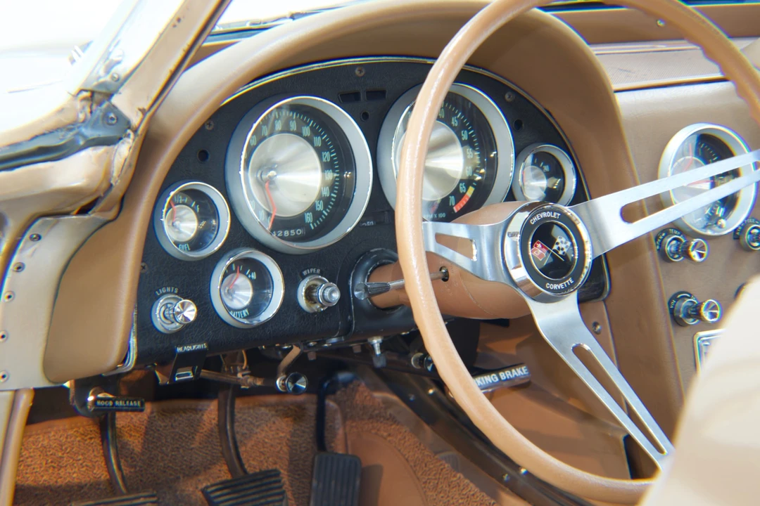 1963 Chevrolet Corvette C2 - Image 26 of 31
