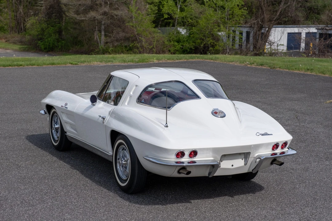 1963 Chevrolet Corvette C2 - Image 22 of 31