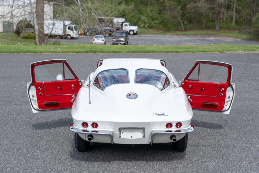 1963 Chevrolet Corvette C2 - Image 27 of 31