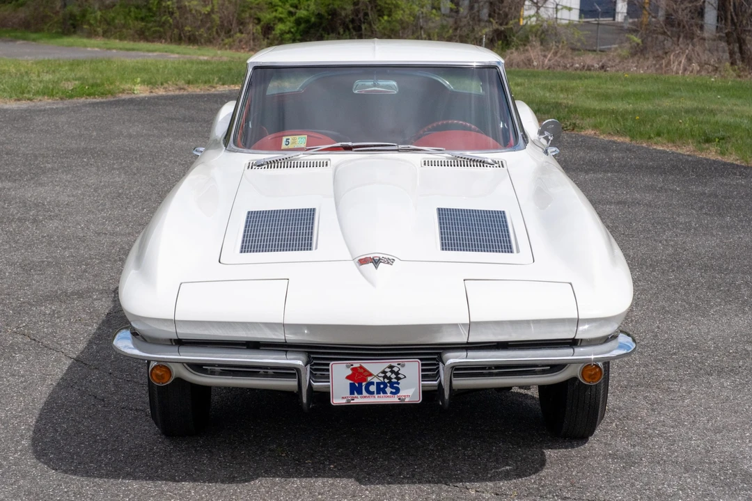1963 Chevrolet Corvette C2 - Image 15 of 31