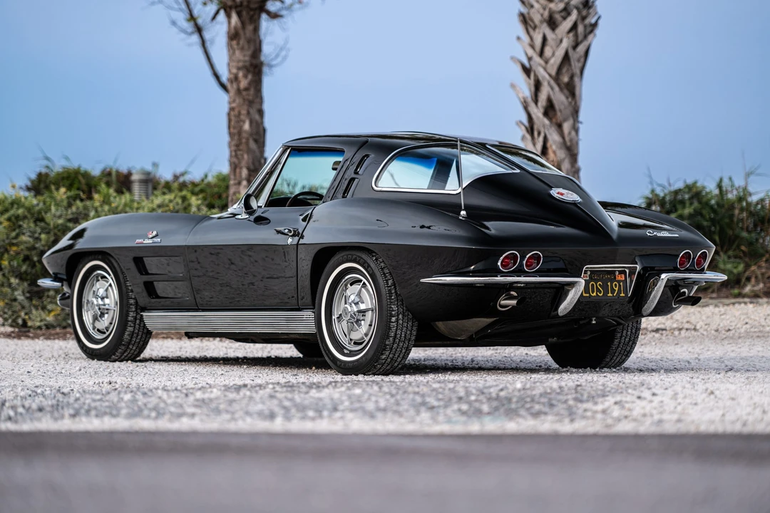1963 Chevrolet Corvette C2 - Image 17 of 31