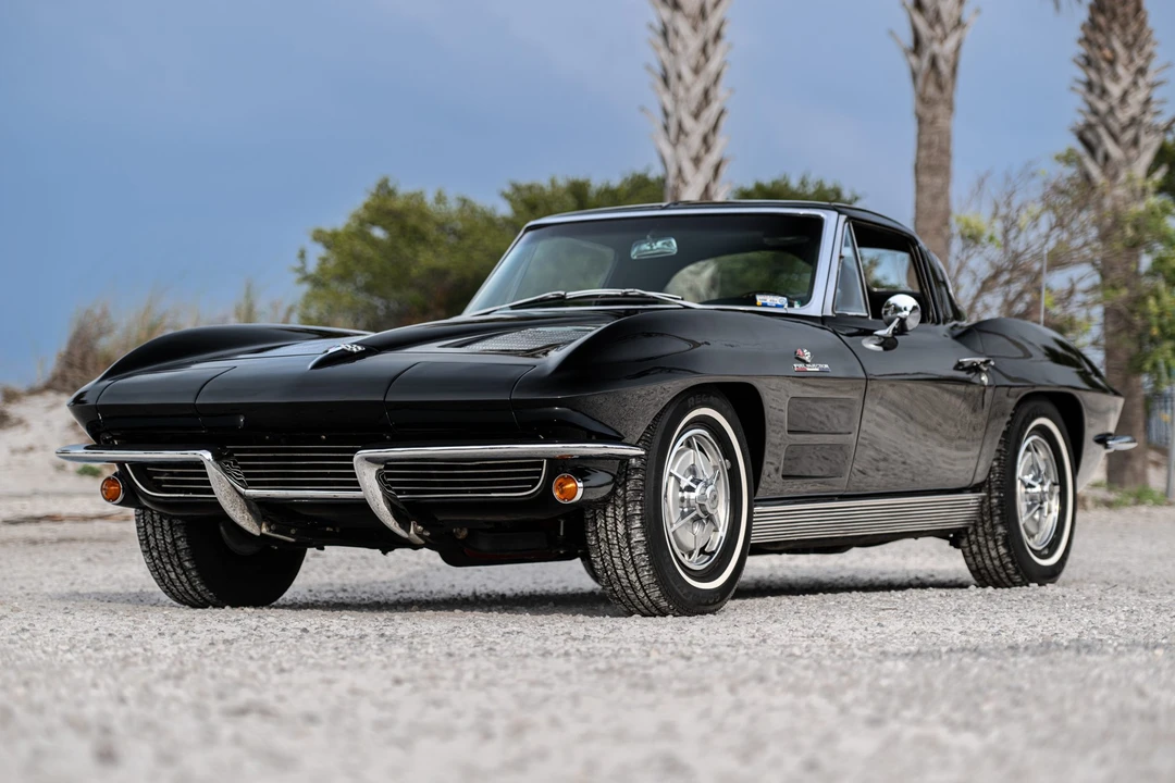 1963 Chevrolet Corvette C2 - Image 25 of 31