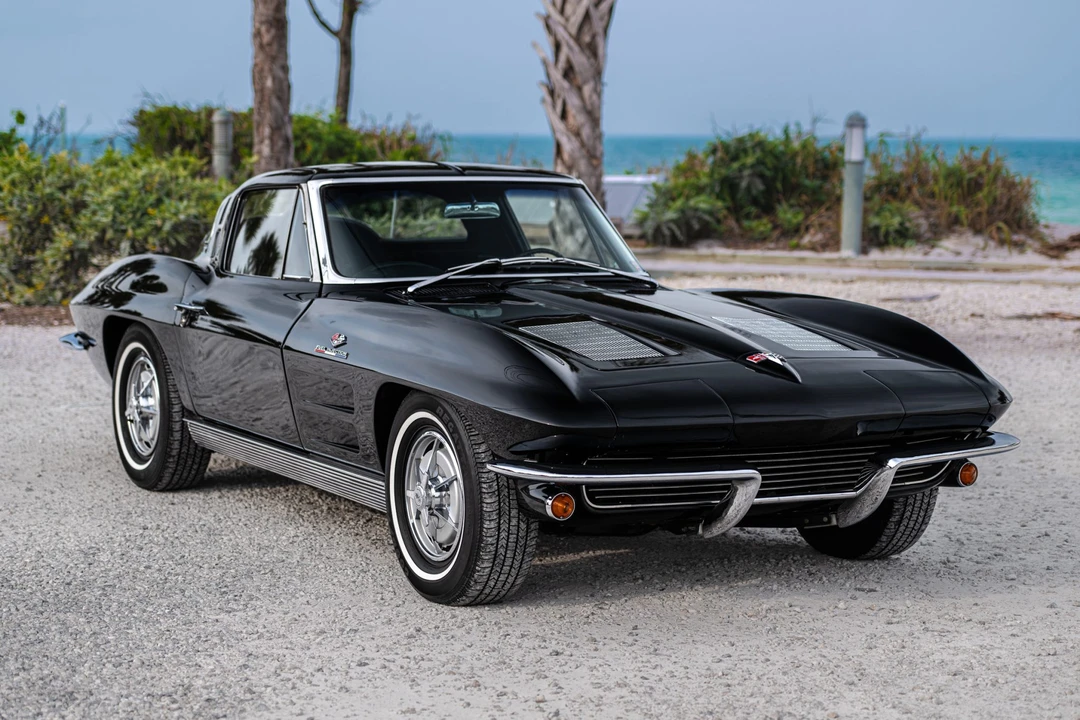 1963 Chevrolet Corvette C2 - Image 30 of 31