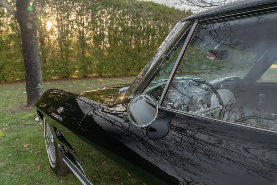 1963 Chevrolet Corvette C2 - Image 27 of 31
