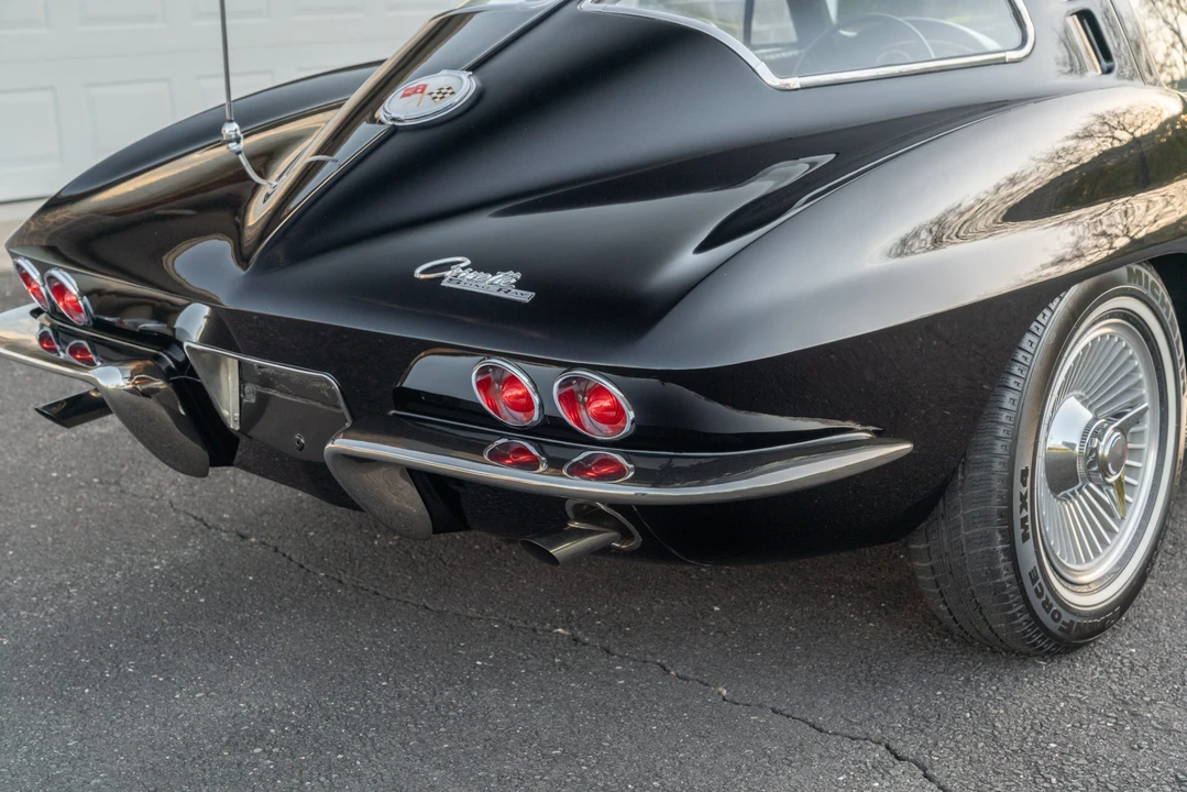 1963 Chevrolet Corvette C2 - Image 22 of 31