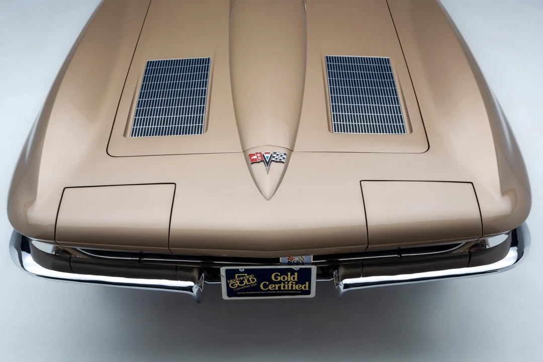 1963 Chevrolet Corvette C2 - Image 19 of 31