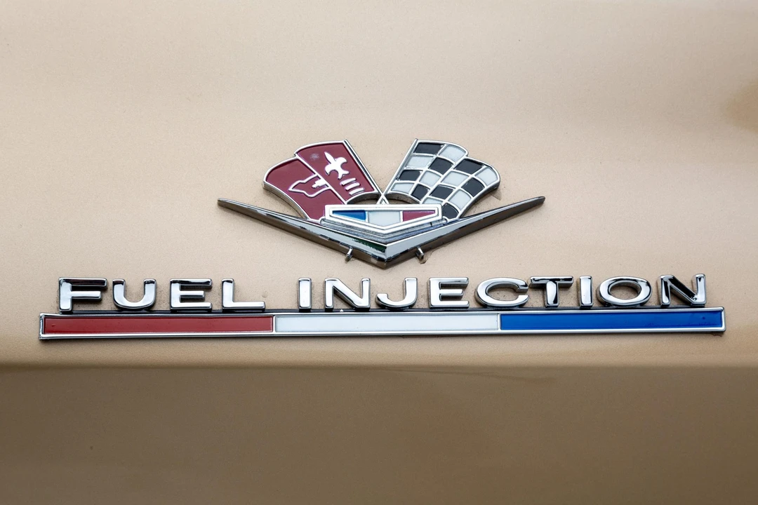 1963 Chevrolet Corvette C2 - Image 30 of 31