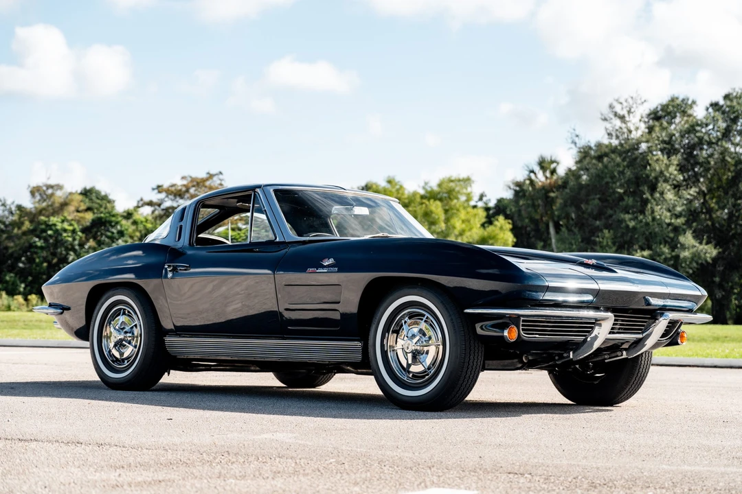 1963 Chevrolet Corvette C2 - Image 18 of 31