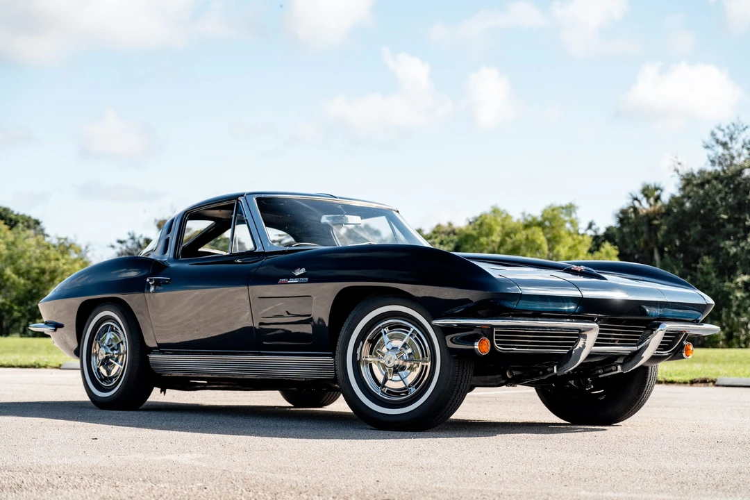 1963 Chevrolet Corvette C2 - Image 19 of 31