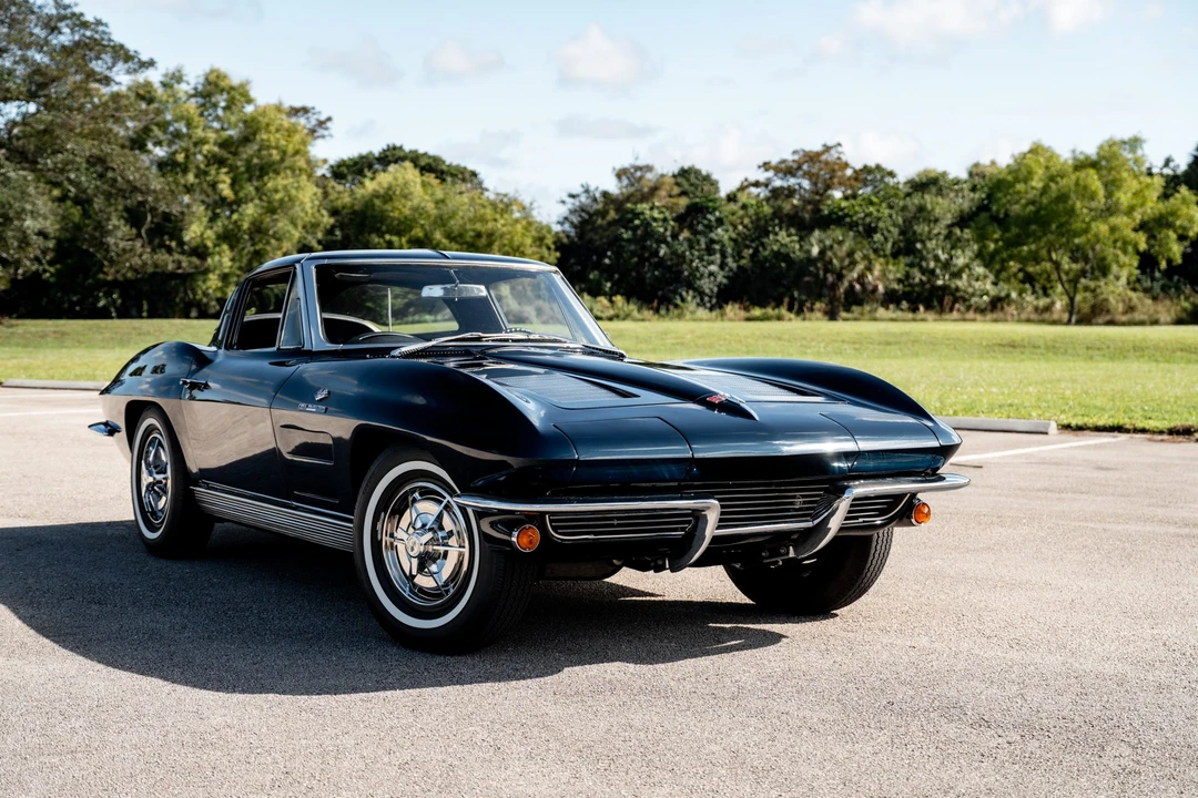 1963 Chevrolet Corvette C2 - Image 21 of 31