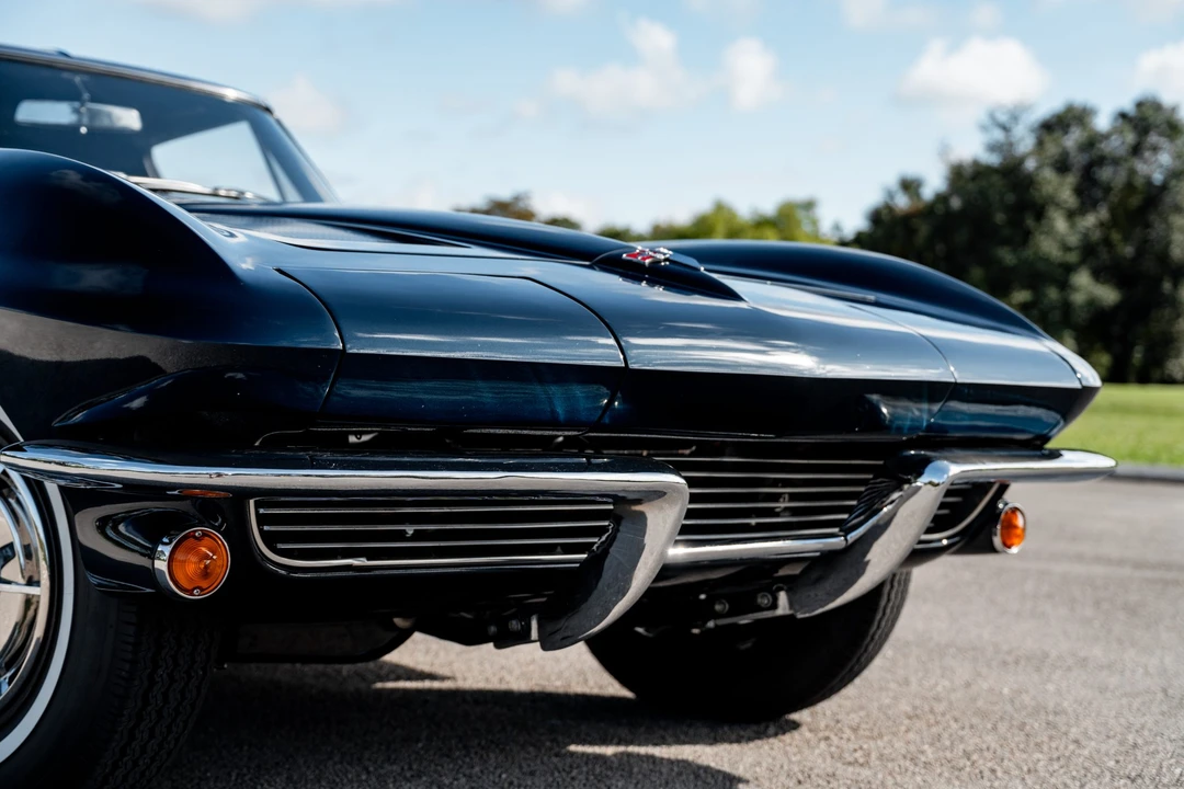1963 Chevrolet Corvette C2 - Image 30 of 31