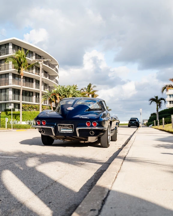 1963 Chevrolet Corvette C2 - Image 14 of 31