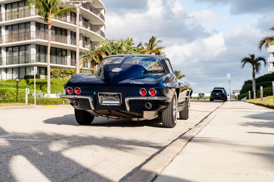 1963 Chevrolet Corvette C2 - Image 13 of 31