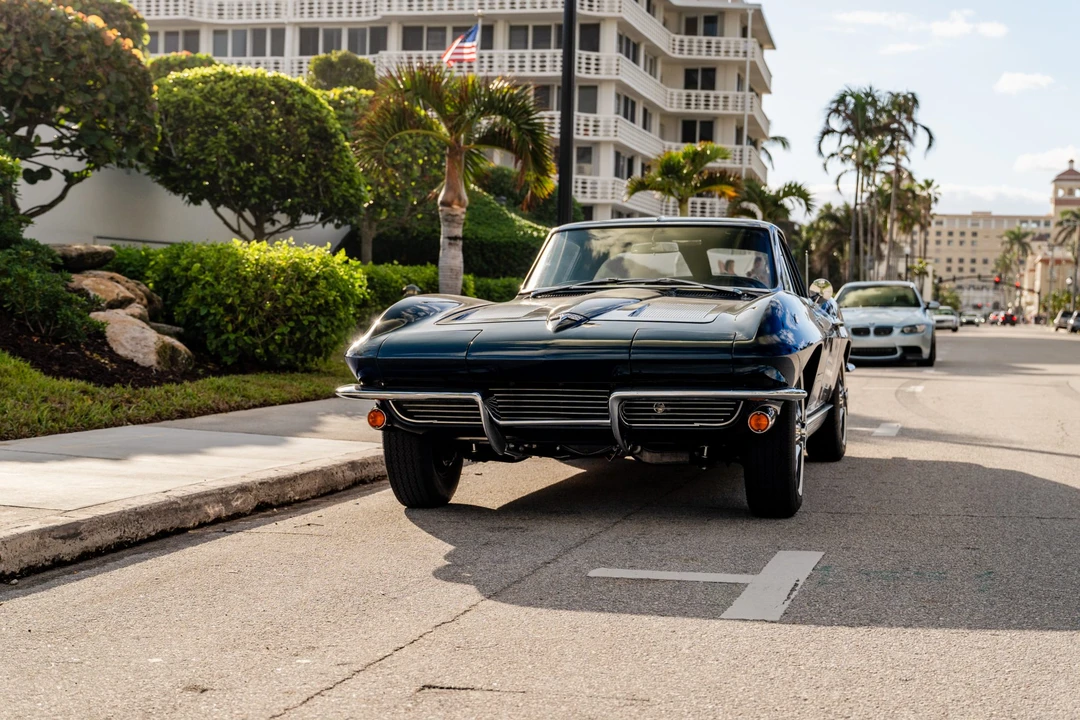 1963 Chevrolet Corvette C2 - Image 2 of 31