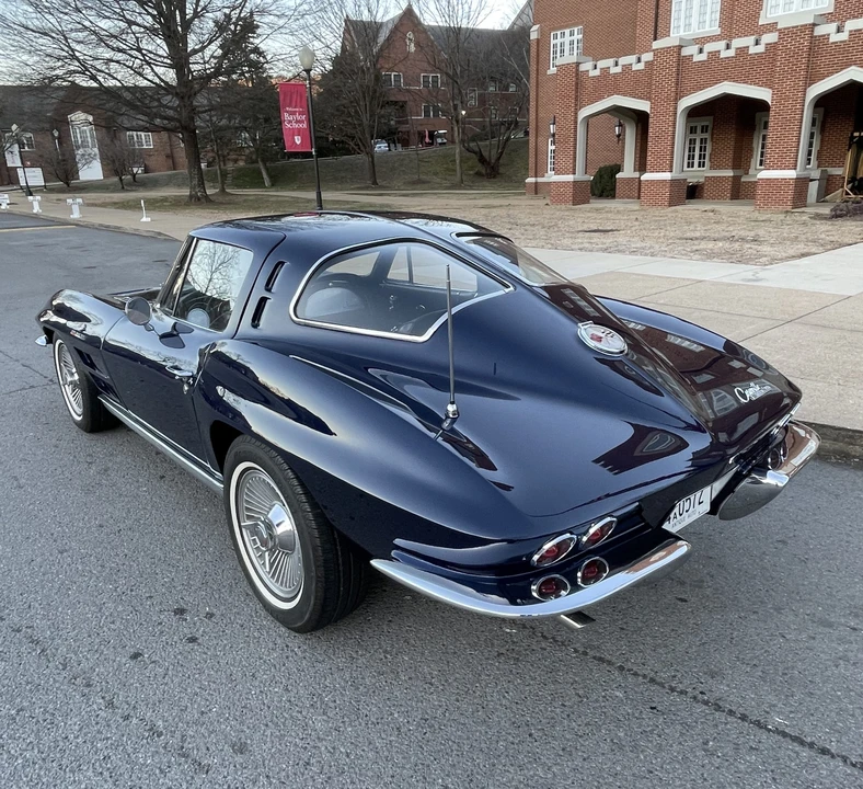 1963 Chevrolet Corvette C2 - Image 10 of 31