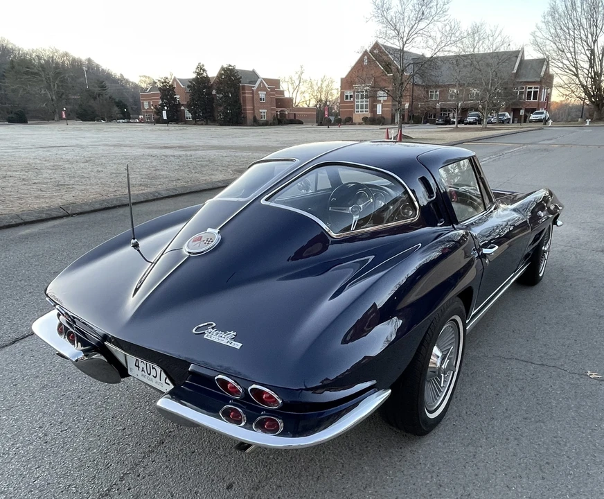 1963 Chevrolet Corvette C2 - Image 13 of 31