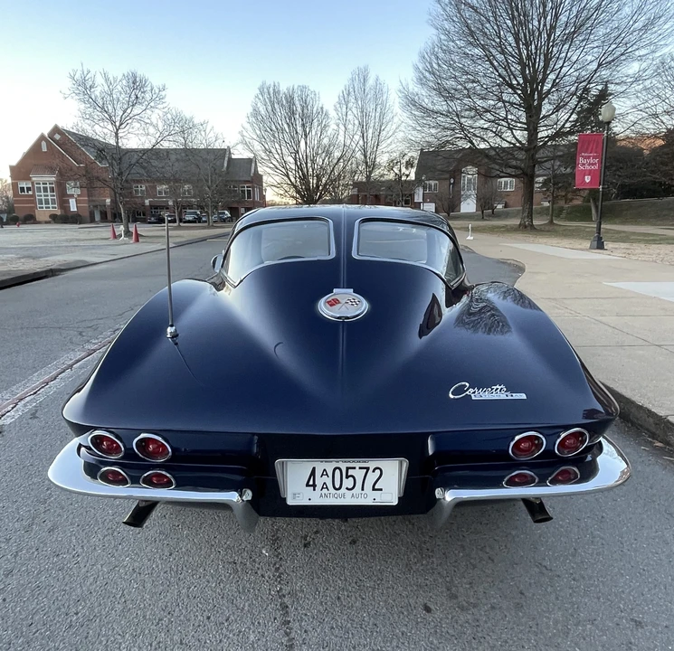 1963 Chevrolet Corvette C2 - Image 11 of 31
