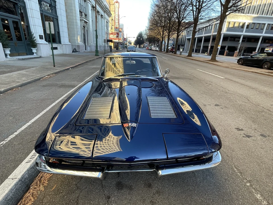 1963 Chevrolet Corvette C2 - Image 14 of 31
