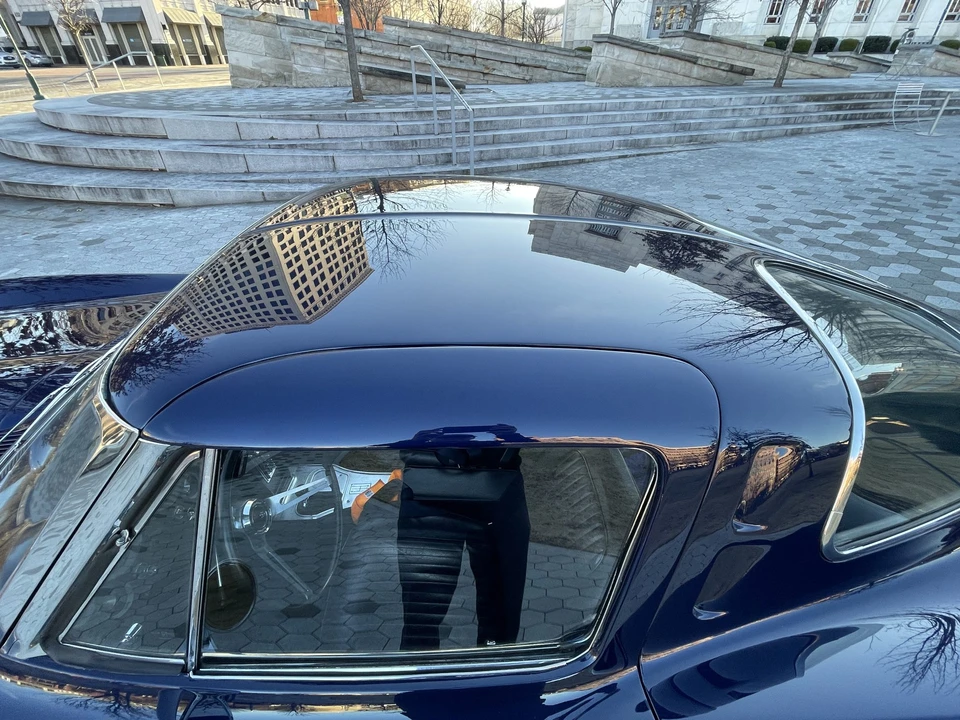 1963 Chevrolet Corvette C2 - Image 30 of 31