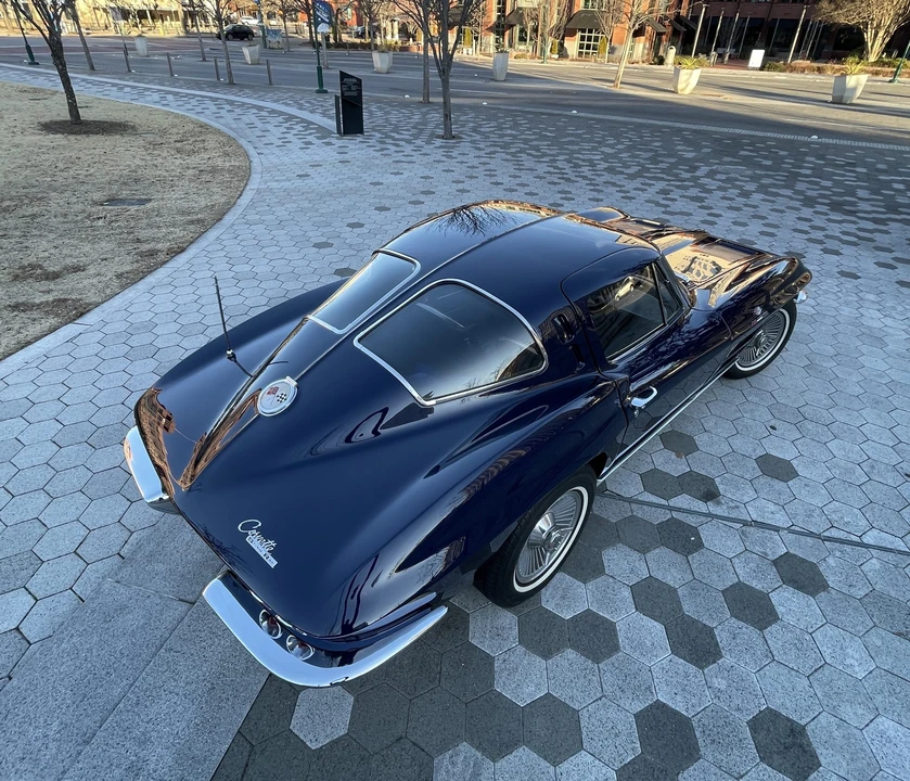 1963 Chevrolet Corvette C2 - Image 12 of 31