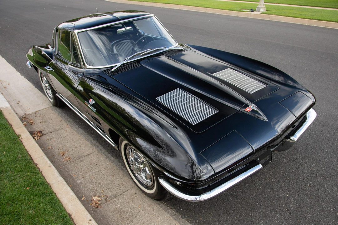 1963 Chevrolet Corvette C2 - Image 2 of 31