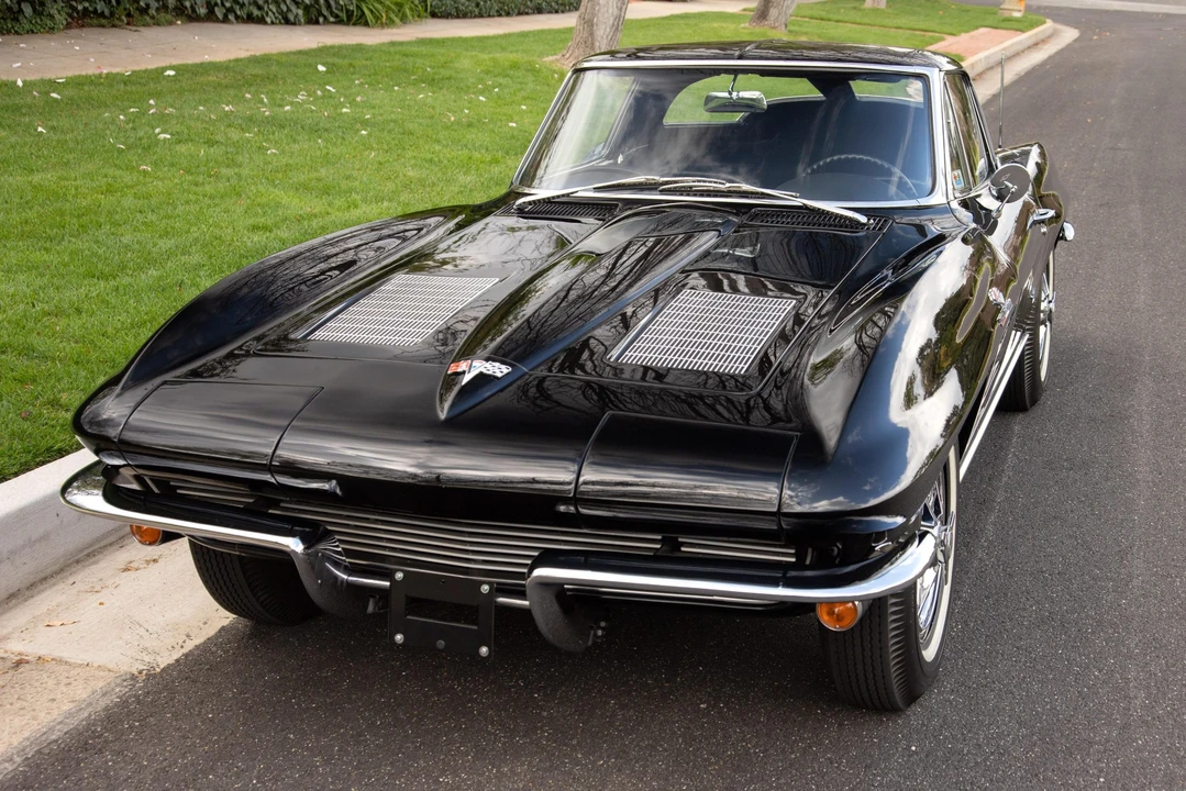 1963 Chevrolet Corvette C2 - Image 6 of 31