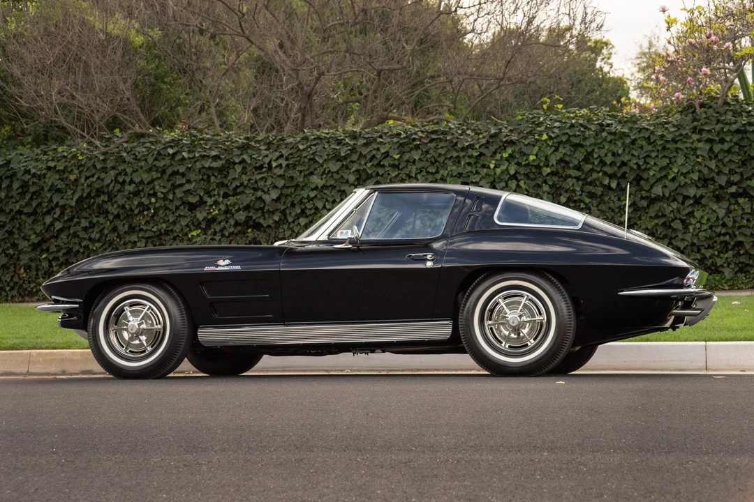 1963 Chevrolet Corvette C2 - Image 10 of 31