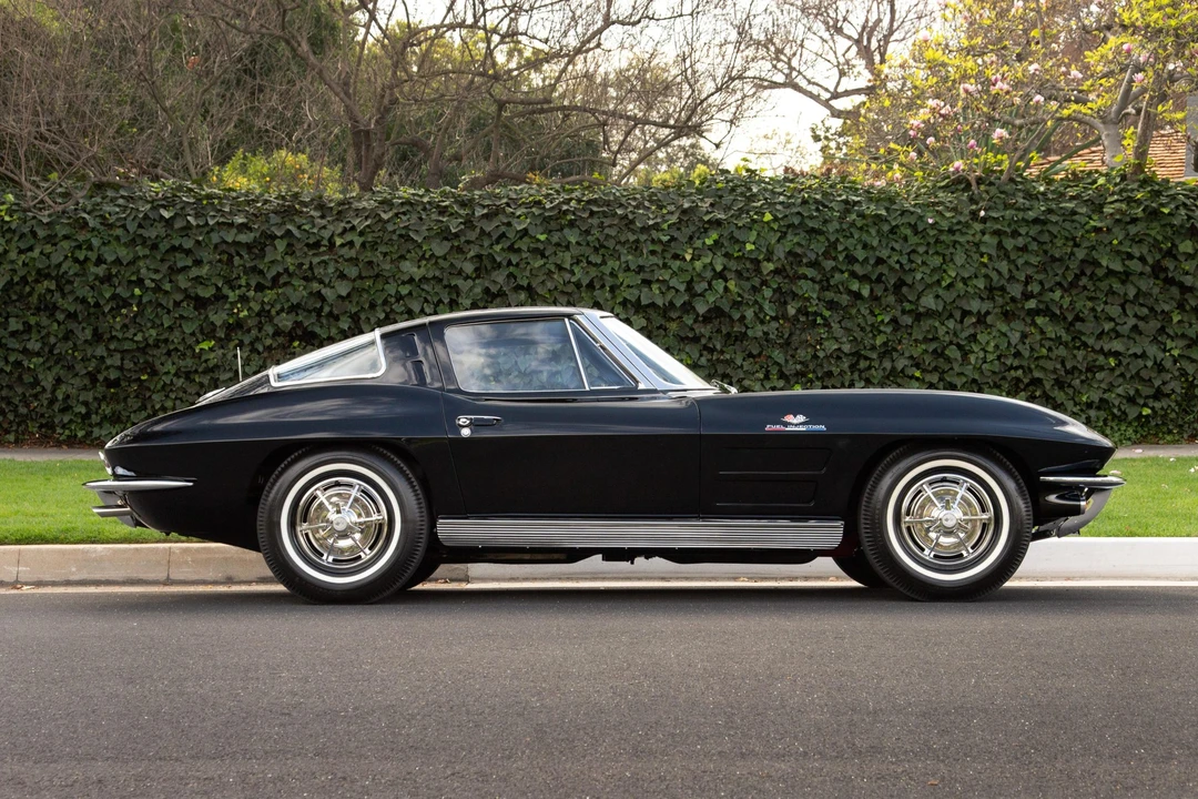 1963 Chevrolet Corvette C2 - Image 19 of 31