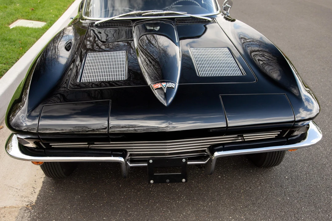 1963 Chevrolet Corvette C2 - Image 21 of 31