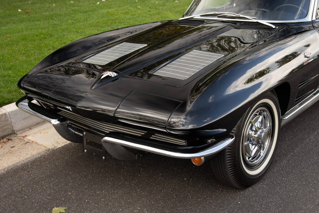 1963 Chevrolet Corvette C2 - Image 22 of 31