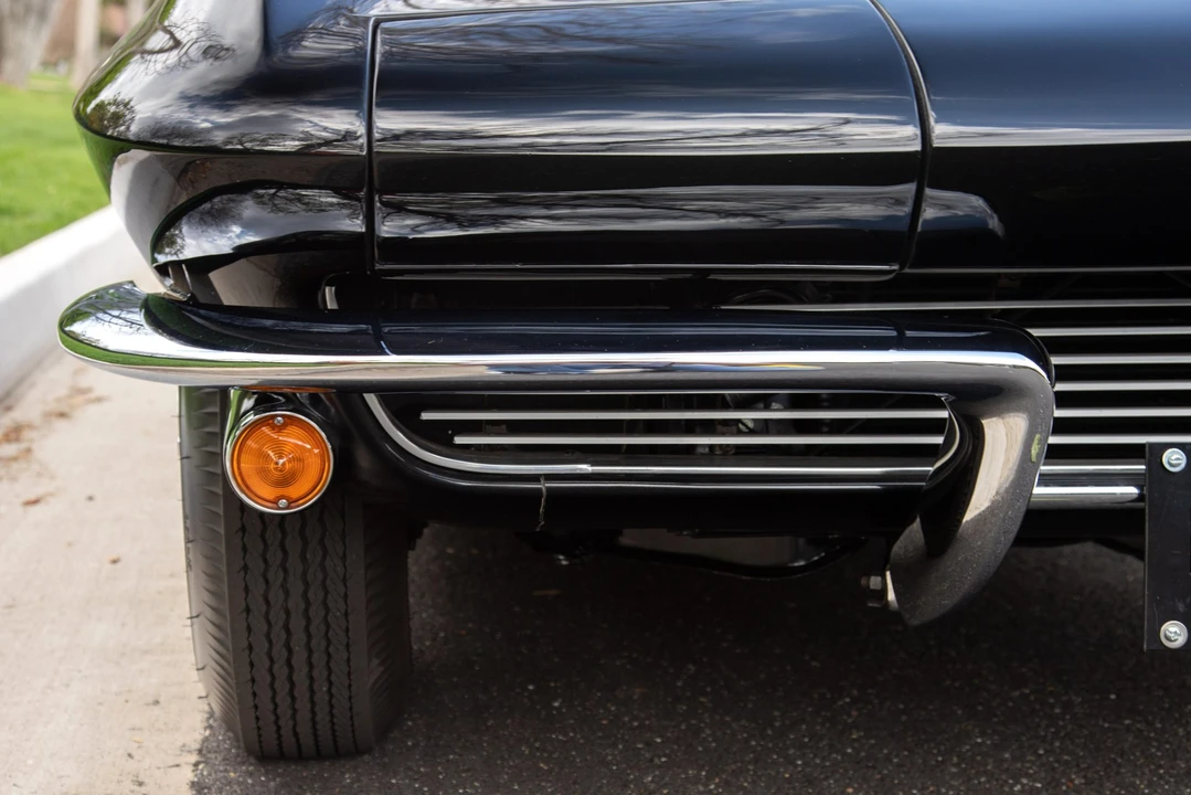 1963 Chevrolet Corvette C2 - Image 26 of 31