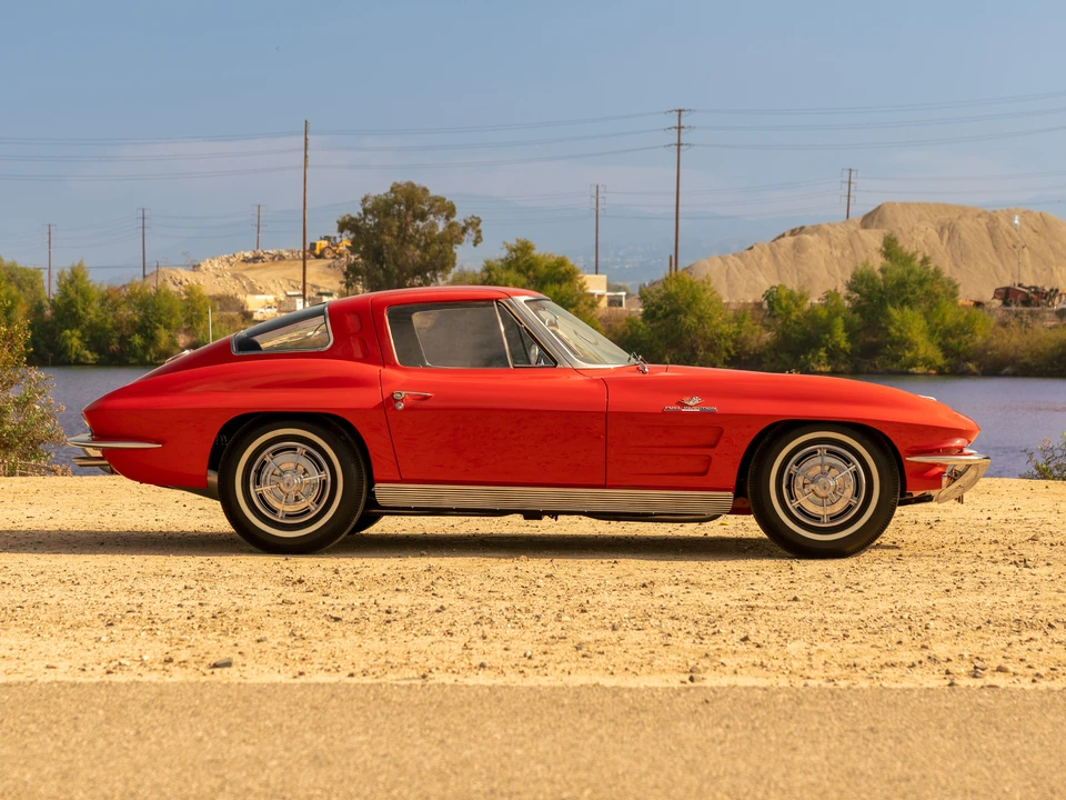 1963 Chevrolet Corvette C2 - Image 13 of 31