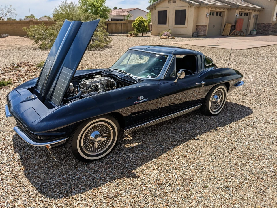 1963 Chevrolet Corvette C2 - Image 11 of 31