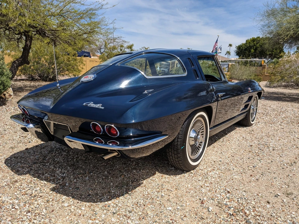 1963 Chevrolet Corvette C2 - Image 4 of 31