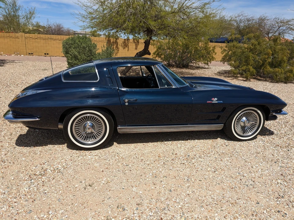 1963 Chevrolet Corvette C2 - Image 3 of 31